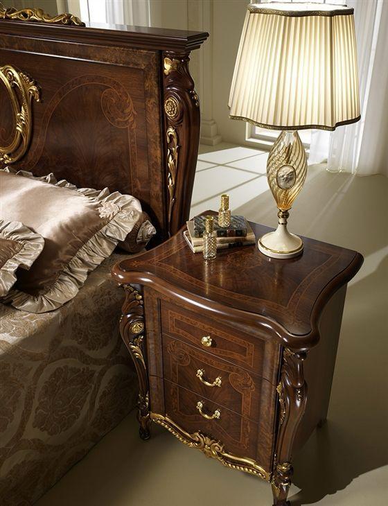 Brown Sheesham Bed Set