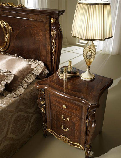 Brown Sheesham Bed Set