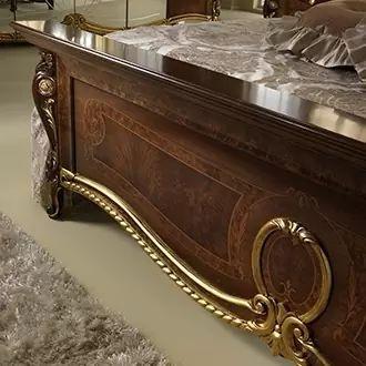 Brown Sheesham Bed Set